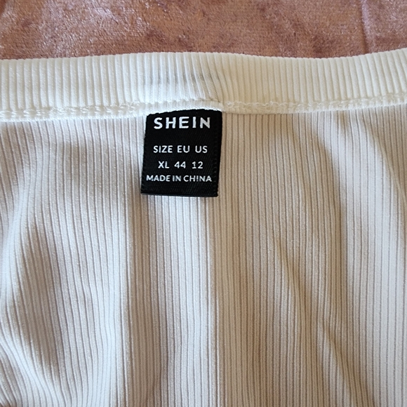 SHEIN Off-White Ribbed Tank Top - Picture 3 of 4